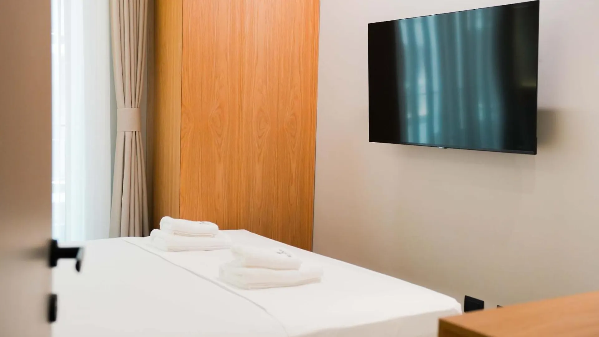 Ilyonis Hotel & Spa Shëngjin 5*,  Albanien